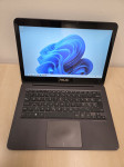 Prenosnik ASUS UX305CA Intel m5-6Y54 disk 256 GB ram 8 GB WIN 11 Home