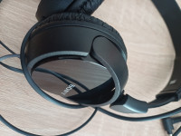 Žične slušalke Sony