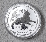 SREBRNI KOVANEC IZ SERIJE LUNAR II 2018 (PES)-1/2 Oz