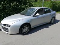 Alfa Romeo 159 limuzina, letnik 2006, 294000 km, diesel deli po ...