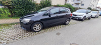 BMW serija 2 Active Tourer 218d avtomatik