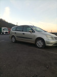Honda Stream 1.7 ES vtec