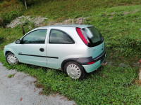 Opel Corsa 1.4 po delih