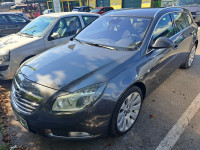 Opel Insignia 2.0 CDTI najem, izposoja, rent a car