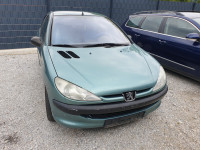 Peugeot 2061.4 i