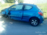 Peugeot 207 1.4 16v sport, letnik 2006, 95000 km, bencin deli po de...
