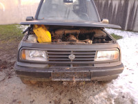 suzuki vitara 1.6 bencin 1997 4x4 deli po delih rezervni deli