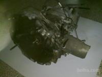 Audi A4 (B5) - menjalnik ročni 5 brzin - ODLIČEN