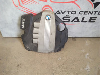 BMW 2.0d pokrov motorja
