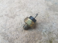 termostat vsisni kolektor Honda CRX 130KM 1991