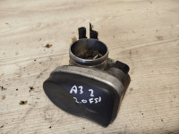 Audi A3 03-08 2.0 FSI sesalna loputa dušilna loputa 06f133062