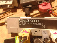 audi a4 b8 2008 ojačevalec antene antena