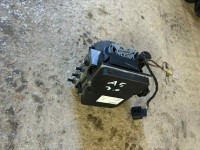 Audi a5 abs enota modul računalnik črpalka 3.0tdi 2008-2016