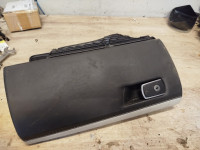 Bmw serija 3 F30 F31 sovoznikov predal