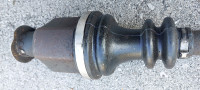 Brezhibna osovina / polosovina  (desna) za Renault Clio II letnik 2008