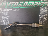 Citroen C3 2010 1.4 VTi 70 KW Leva polos polosovina
