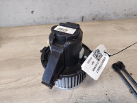 Citroen C4 Picasso 13-18 kabinski ventilator