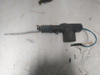 dvožilni motorček za centralno zaklepanje