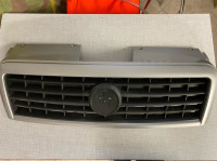 Fiat Doblo 2005-2009, deli plastični za odbijač sprednji