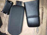 fiat tipo 2018 naslon za roko komplet original