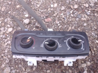 fiat tipo 2018 ventilacija konzola ročna klima enota