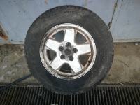 Jeep Cherokee rezerva rezervna guma rezervna pnevmatika platišče