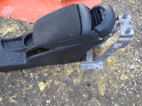 lancia delta 3 2008- naslon za roko komplet