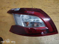 LUČ ZADAJ LEVO PEUGEOT 208 2013 9677817680