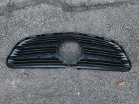 MB V razred sprednja maska W447