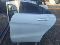 Mercedes CLA 2015 Zadnja leva vrata