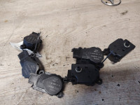 Mercedes E class W211 motorček lopute ventilacije motorček za loputo