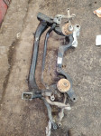 Mercedes E class W211 sprednji most prema obesa