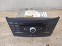 Mercedes E coupe c207 a207 w212  radio avtoradio radijo