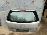 Opel Astra H karavan pokrov prtljažnika hauba vrata steklo 2004-2012