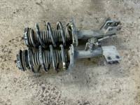 Peugeot 3008 amortizer amortizerji blazilec vzmet 2008-2013