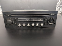 Peugeot Citroen radio 9666967477