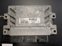 Renault Clio 3 1.2 motorni računalnik ECU 237101505r ems3110