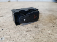 Renault Megane 3 stikalo varnostnih utripalk stikala