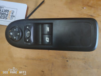 STIKALO DVIGA STEKLA SPREDAJ LEVO CITROËN C3 2013 98012283XT