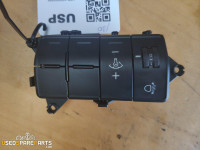 STIKALO NIVOJA LUČI HYUNDAI I30 2013 93310A6100RY