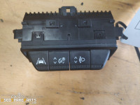 STIKALO NIVOJA LUČI RENAULT CLIO 5 2020 259803780R