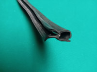 Tesnilo za prtljažnik avtomobila 5,60m