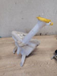 Toyota YARIS 14-21 posoda za vitreks