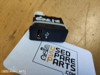 USB PRIKLJUČEK BMW X1