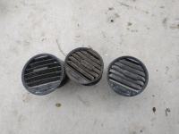 VW volkswagen caddy 2008 zračniki zračnik armatura