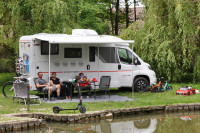 Do-22% SFM 2025! Adria C-Series C60SP - Najem avtodoma