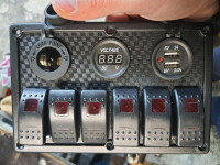 12 volt stikala za avtodom ali kamp prikolico