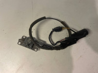 4E0827383 - KLJUČAVNICA PRTLJAŽNIH VRAT ZAKLEP AUDI A8 4E2