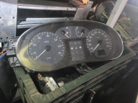 clio 2 1.2 števec