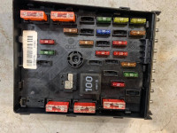 PASSAT škatla z varovalkami WV